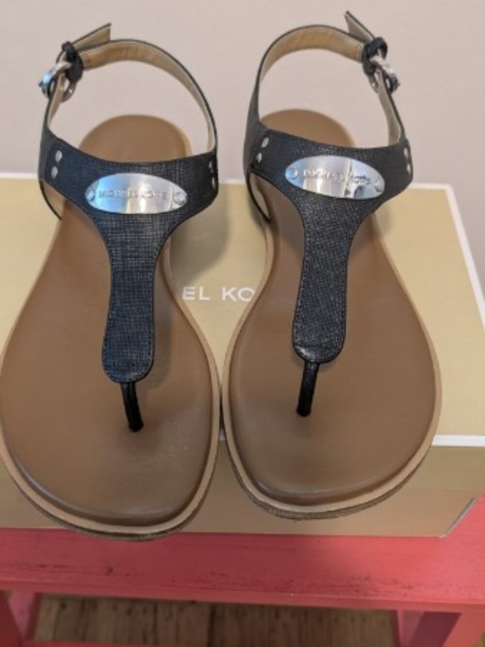 Michal Kors Leather Sandal